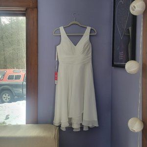 A-line V-neck asymmetrical chiffon wedding dress with ruffle- Ivory